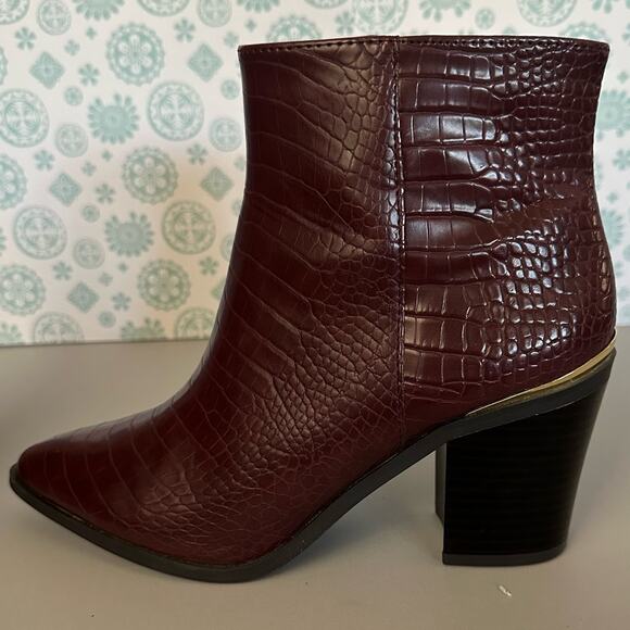 Liz Claiborne red brown croc print faux leather pointed toes 3.5” heels size 8.5 - Picture 11 of 15